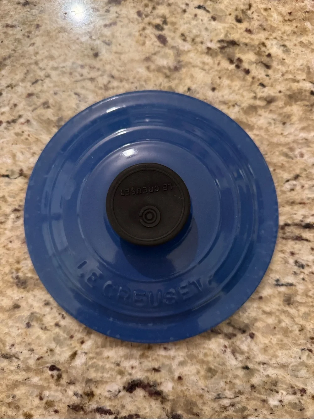 Le Creuset Round Cast Iron Replacement  Lid with Black Knob Blue 16 cm